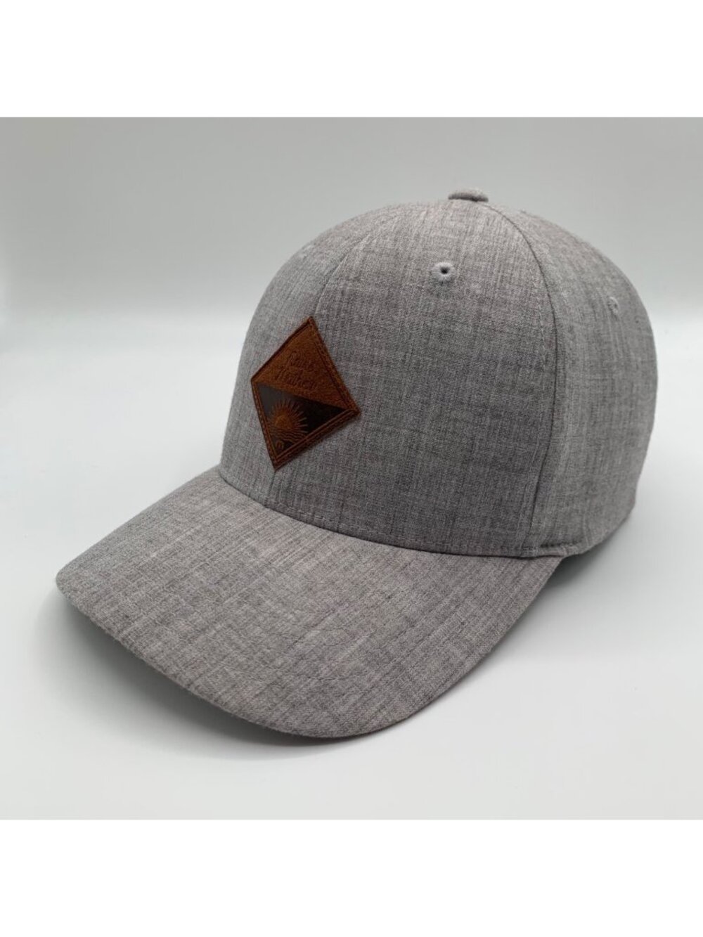 Travis Mathew Golf Mens Gray Leather Patch Stretch Fitted Hat Mens S/M